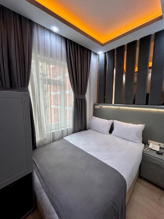 Crowned Plus Hotel اسطنبول المظهر الخارجي الصورة