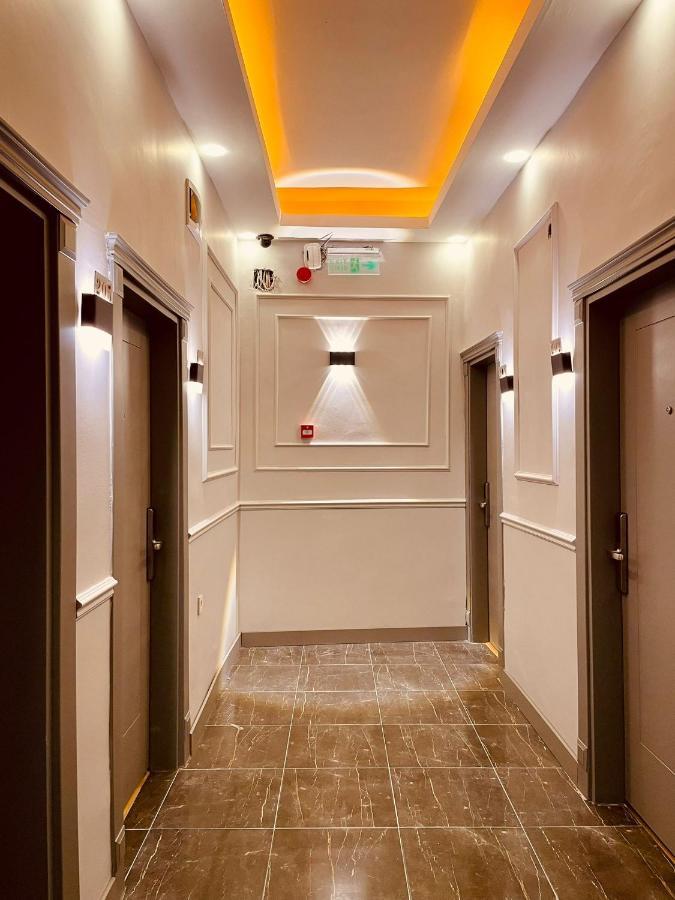 Crowned Plus Hotel اسطنبول المظهر الخارجي الصورة