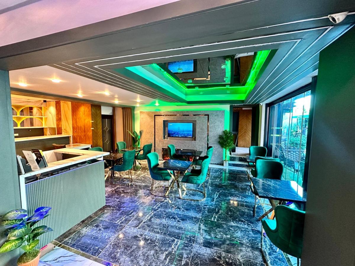 Crowned Plus Hotel اسطنبول المظهر الخارجي الصورة