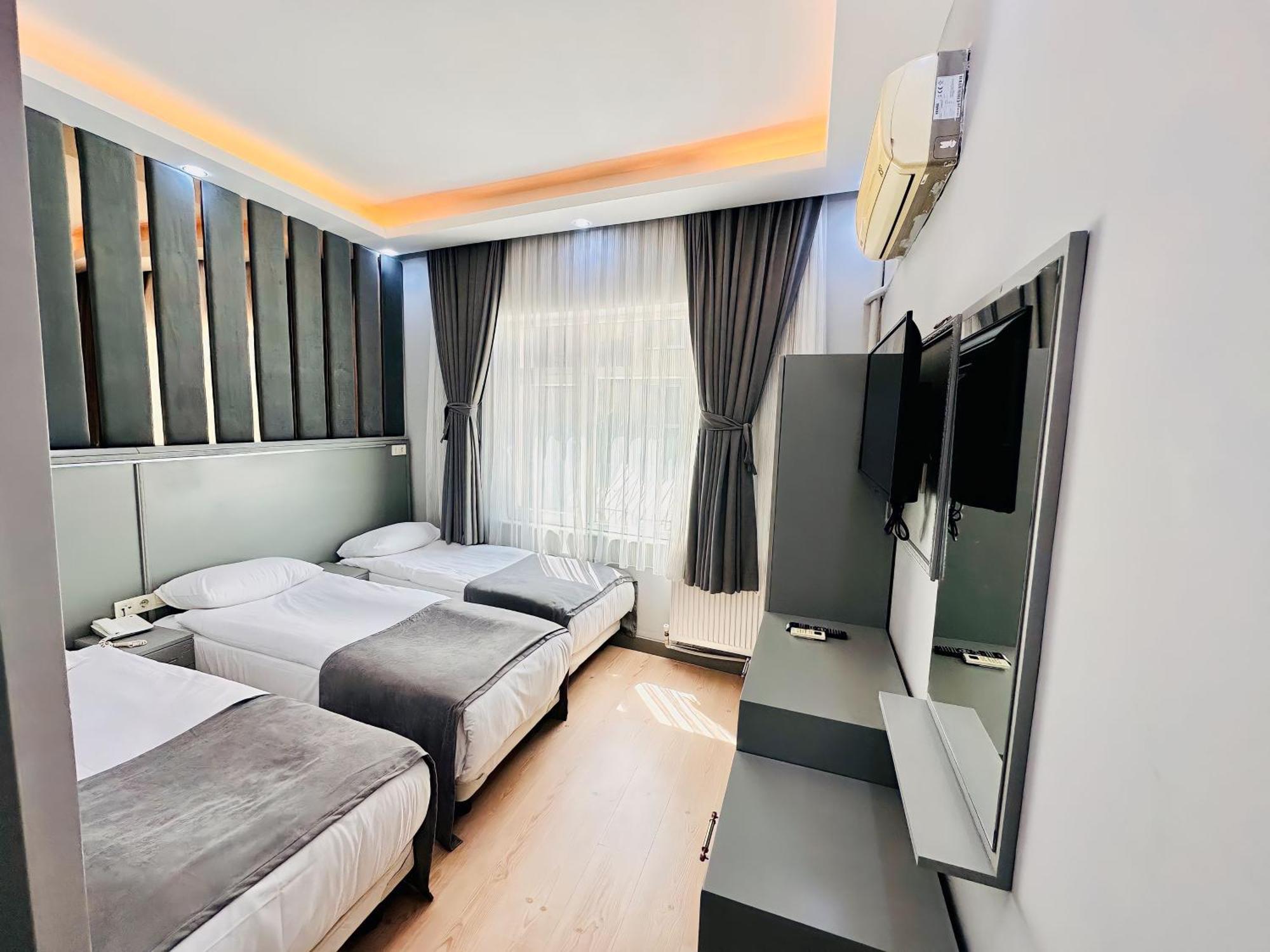 Crowned Plus Hotel اسطنبول المظهر الخارجي الصورة