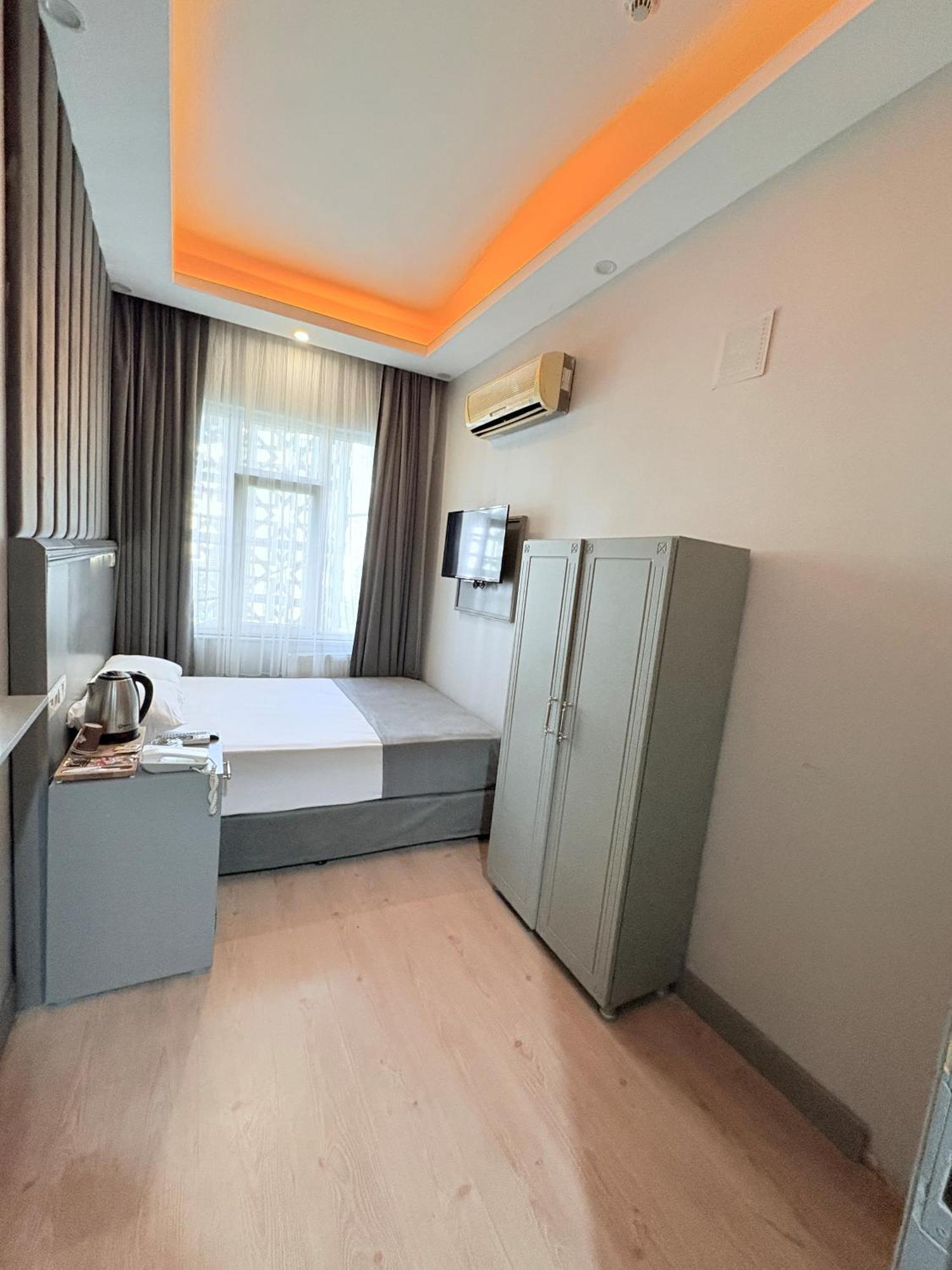 Crowned Plus Hotel اسطنبول المظهر الخارجي الصورة